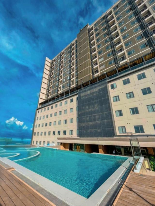 Uma Hotel And Residences Нага Экстерьер фото